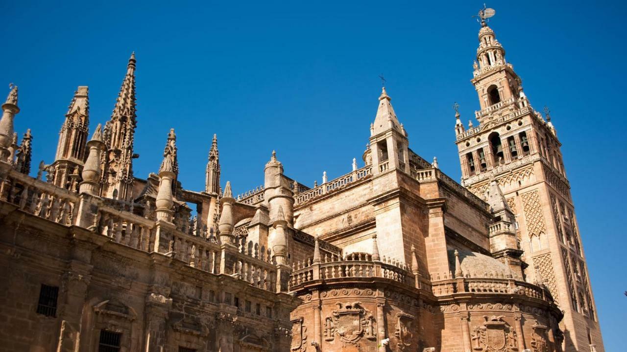 Preciosas Vistas A Catedral * Sevilla